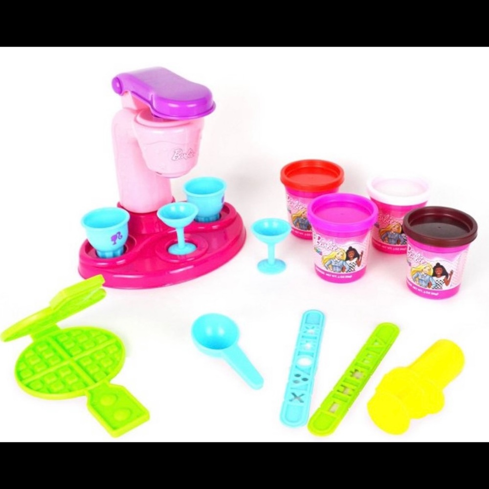 Barbie Ice Cream Party Dough Playset